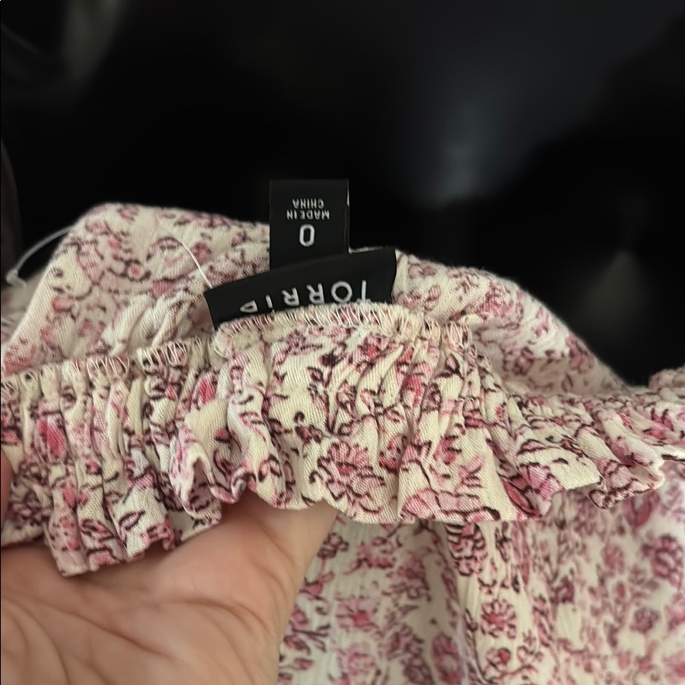 Torrid Pink and White 2 piece Skirt Set for all occasions - Picture 12 of 15